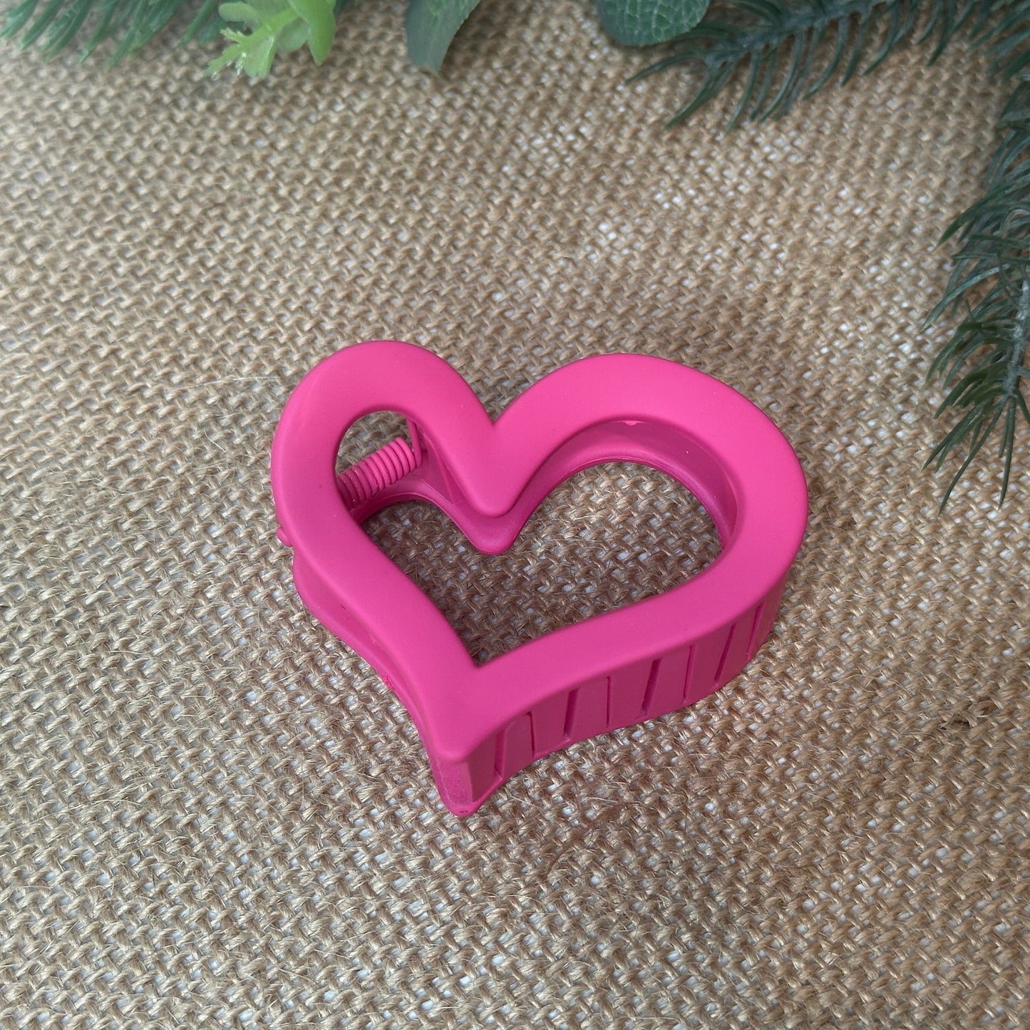 Heart Hair Claw - Various Colours