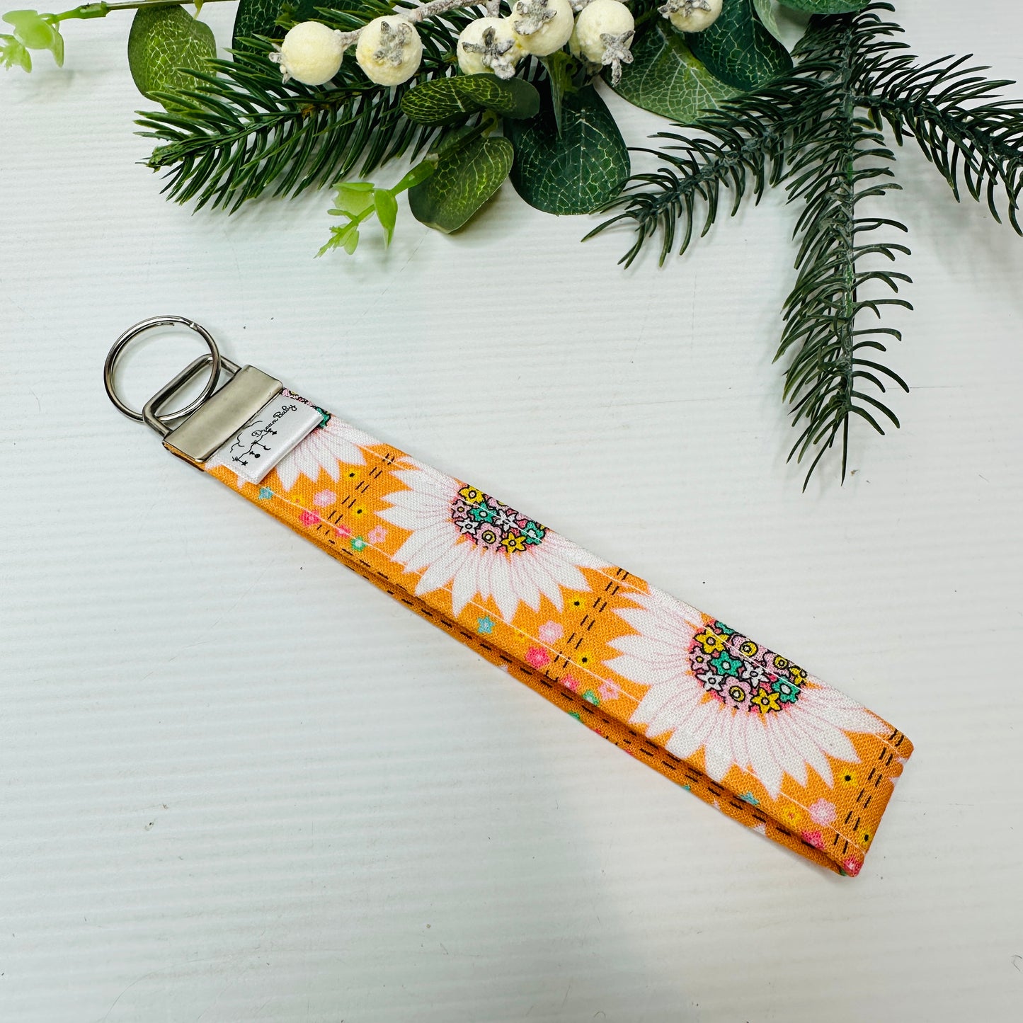 wristlet keychain accessory