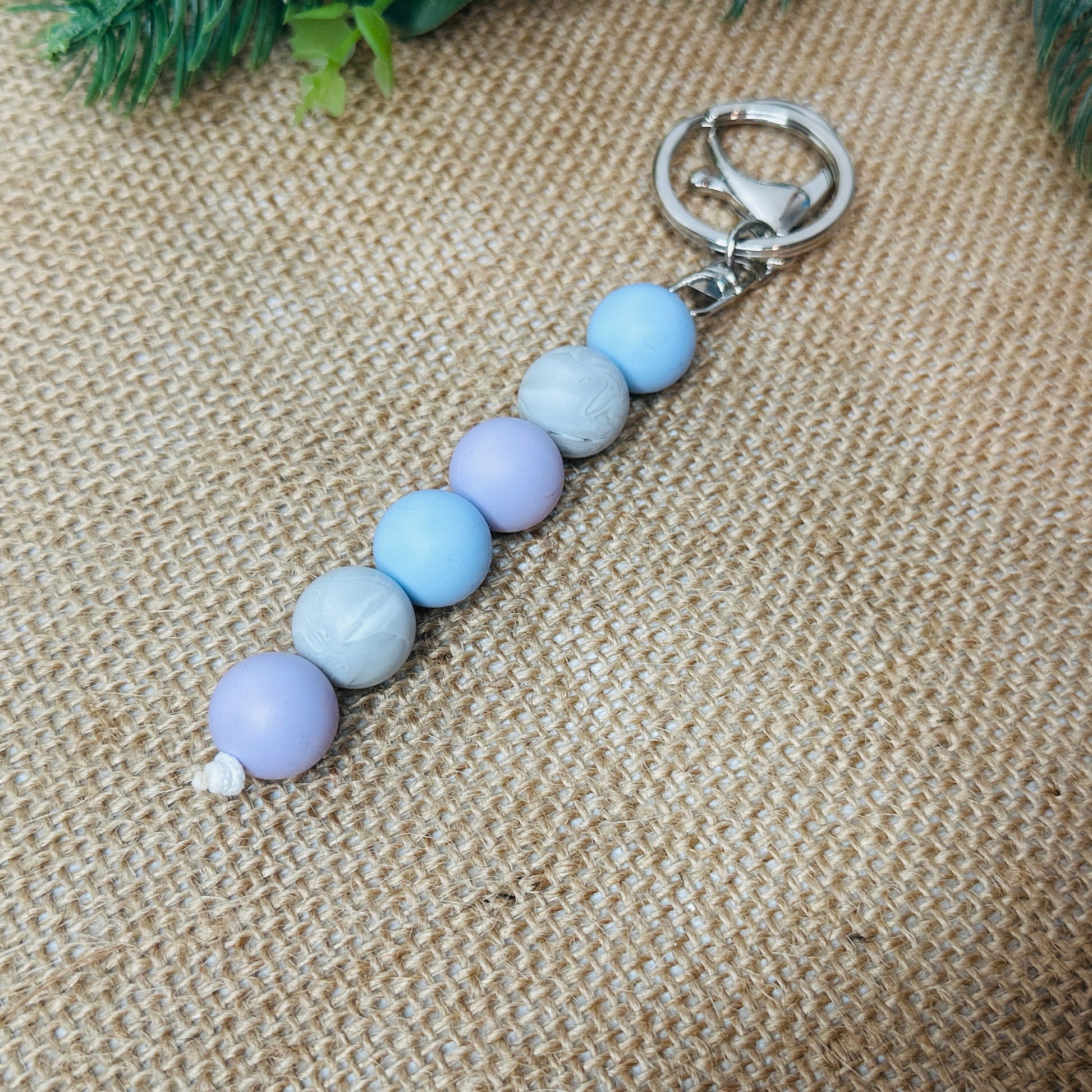 keychain silicone beaded accessory