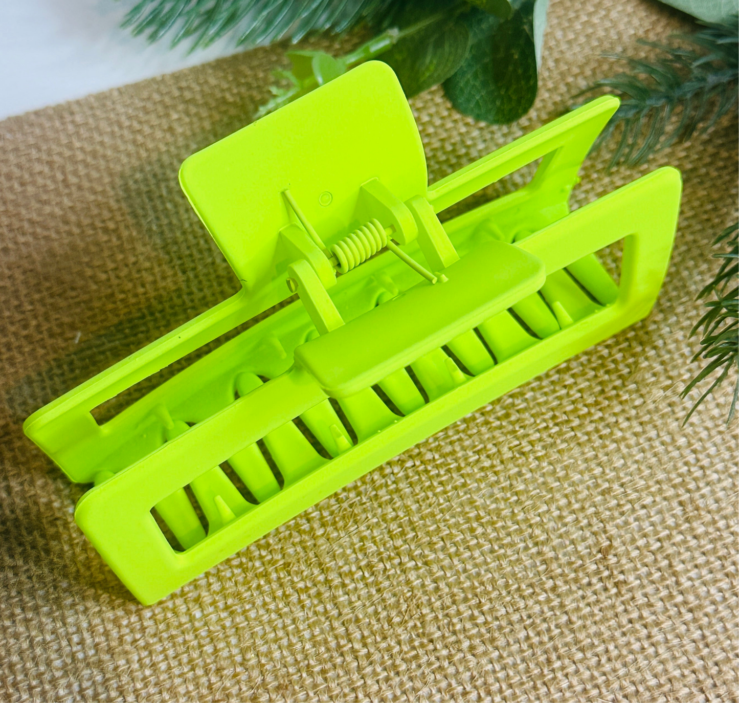 Neon Green XL Claw